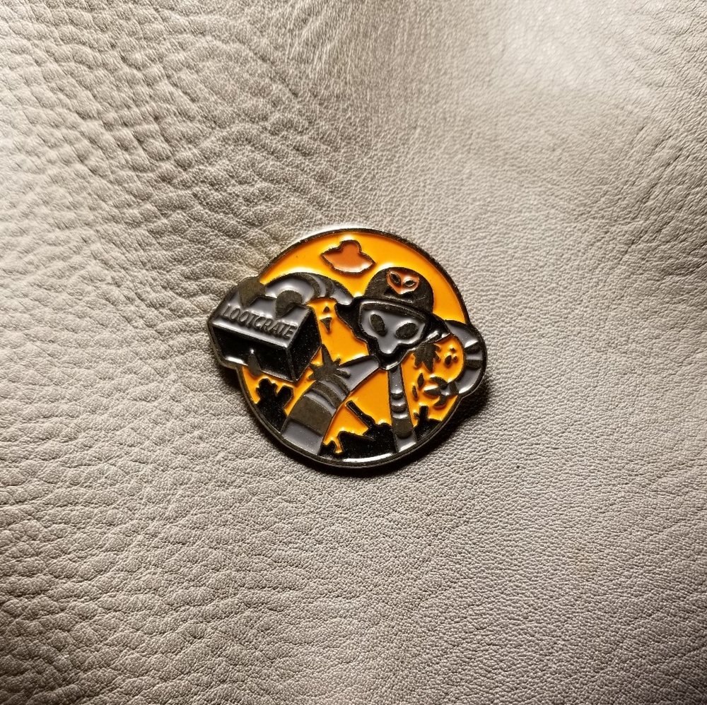 Lootcrate January 2016 "Invasion" Pin